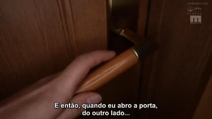 Mãe Ajudando Filho A Estudar Legendado